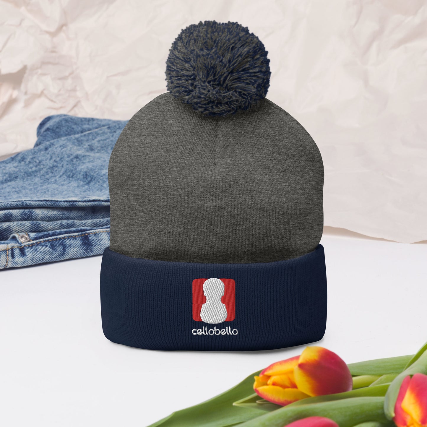 CelloBello Pom-Pom Beanie