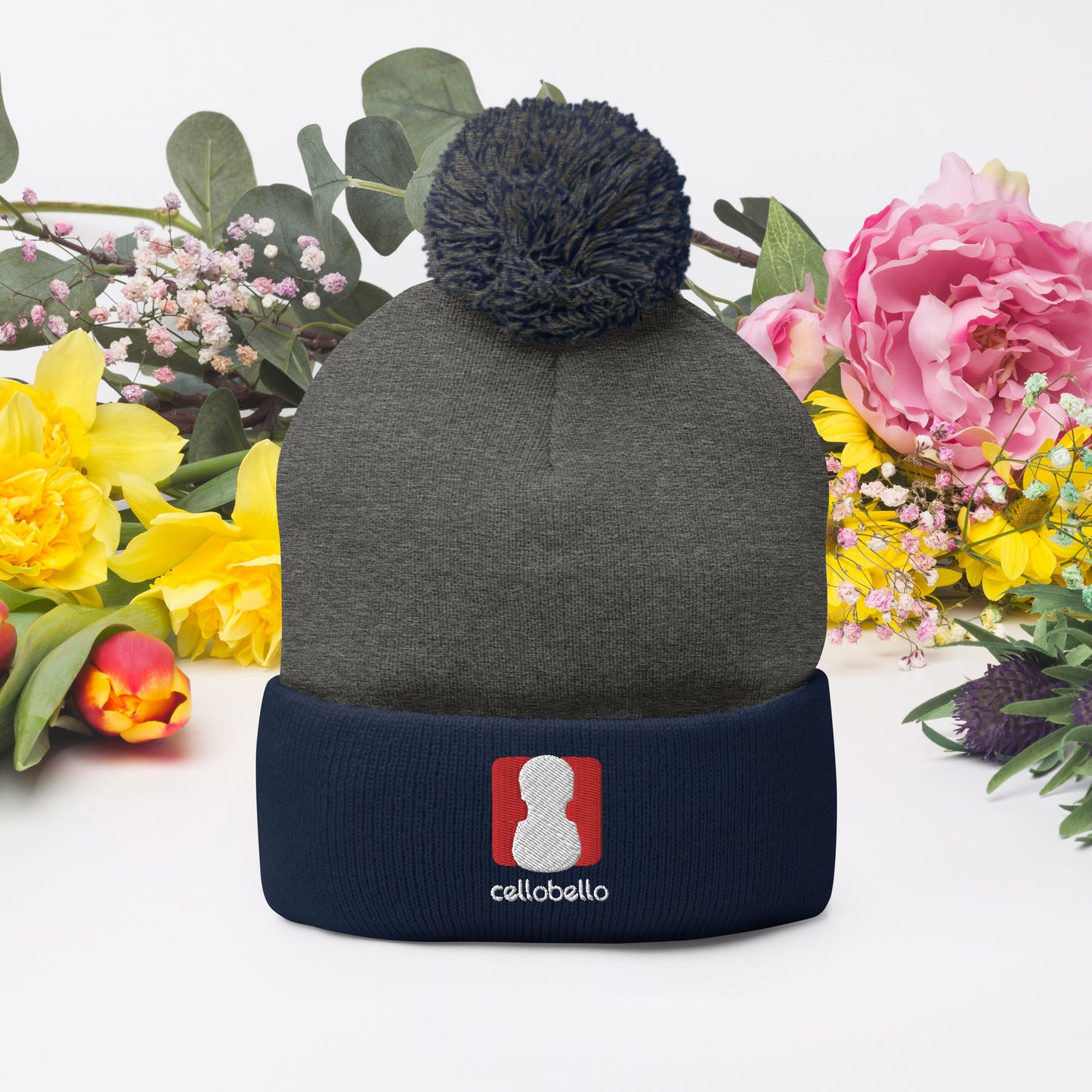 CelloBello Pom-Pom Beanie