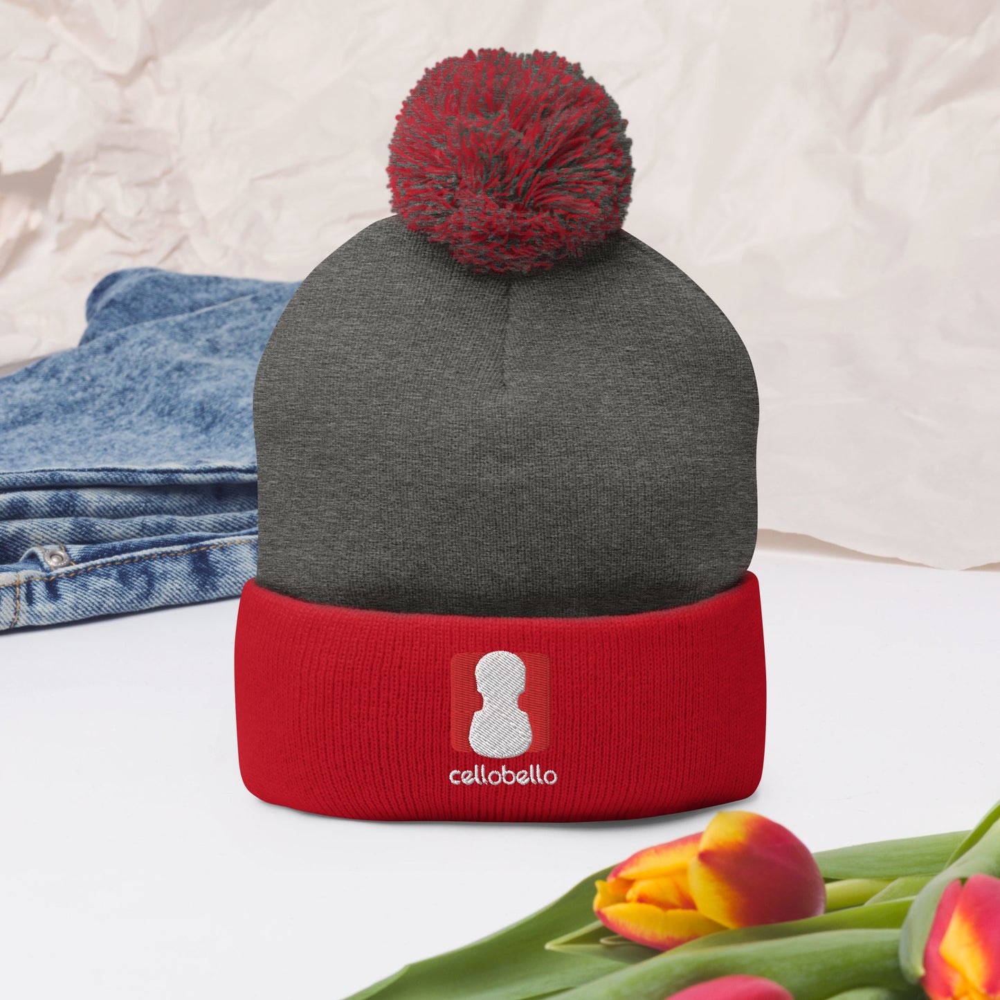 CelloBello Pom-Pom Beanie